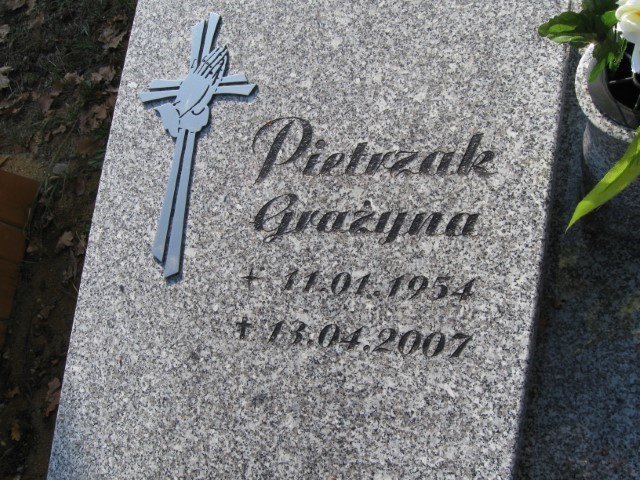 Grażyna Pietrzak 1954 Wodzisław Śląski - Grobonet - Wyszukiwarka osób pochowanych